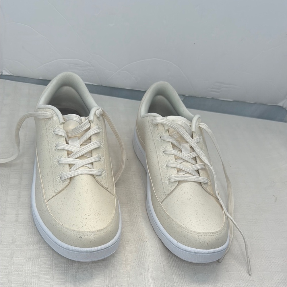 Allbirds Plant Pacers Shoes Sneakers size 9